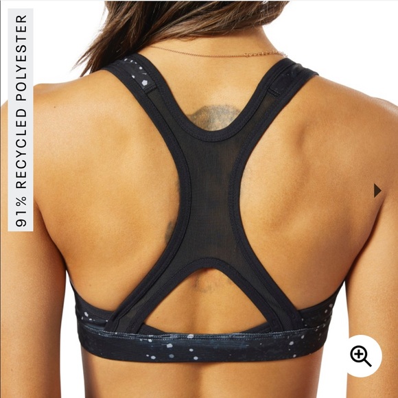 🤍 NWT Reebok Fitted Bra Size Medium 🤍 - Picture 2 of 8